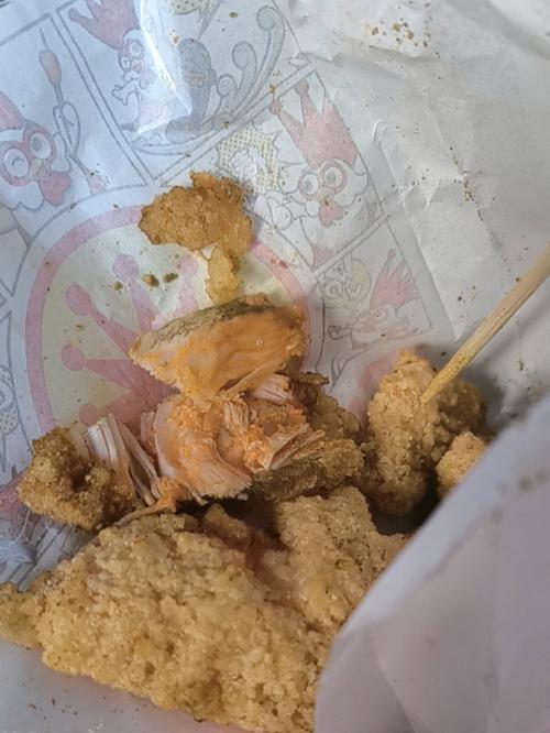 爆料正新鸡排有生蛆,为什么有的正新鸡排很小