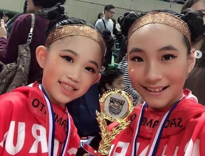 二四六香港资料期期准中特和小沈阳女儿将出道与小沈阳女儿最近